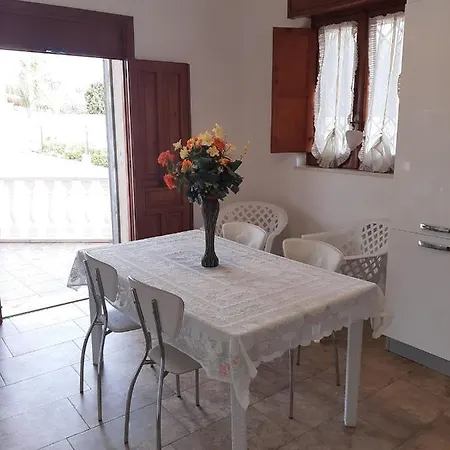 וילה Chiara 600m Dal Mare